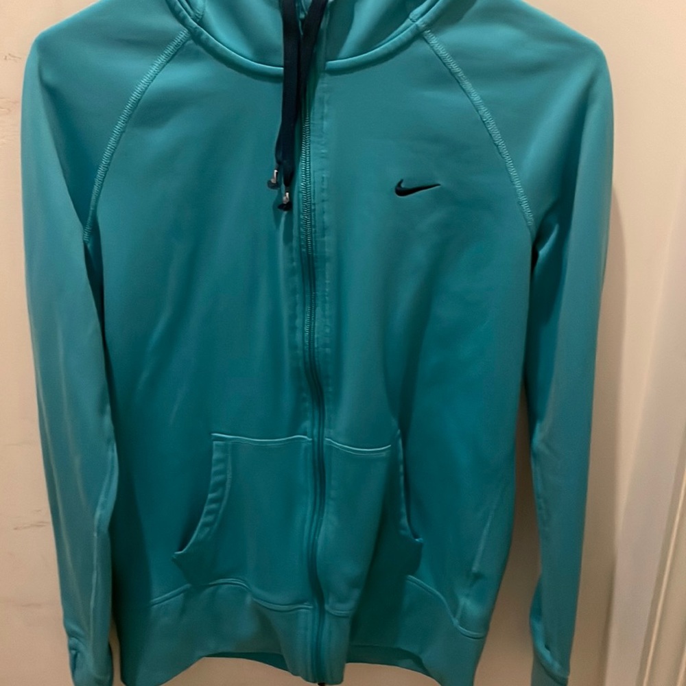 Nike, medium,blue